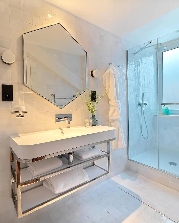 Le Katorze Hotel Paris