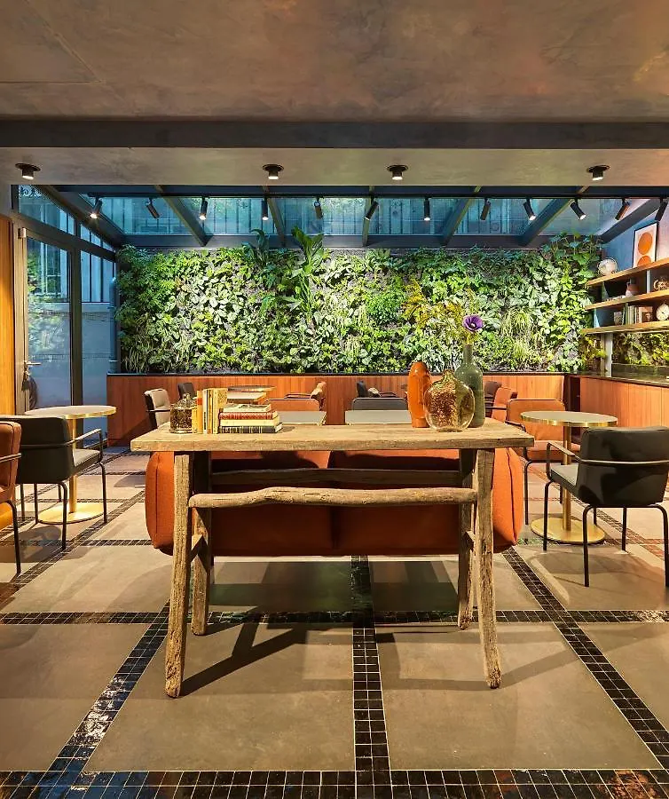 Le Katorze Hotel Paris